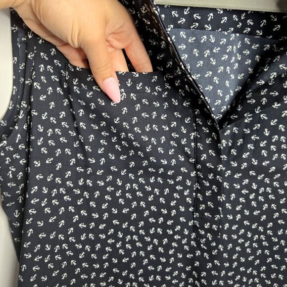 Ann Taylor Preppy Old Money Popover Blouse Sleeveless Collared Anchor Print Sz S - Picture 6 of 11